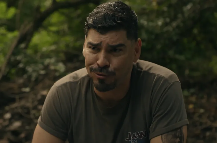 HBOオリジナルドラマ『TASK/タスク』クリフ・ブロワード|俳優:ラウル・カスティーロ(Raúl Castillo)