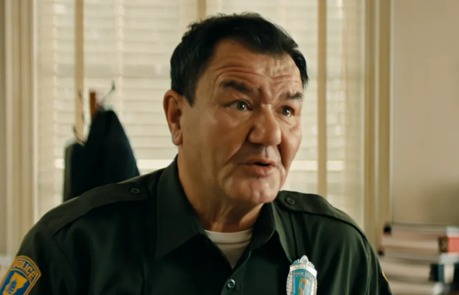 Netflixオリジナルシリーズ『背反の町』ウォルター・バーテル｜俳優：パトリック・ギャラガー