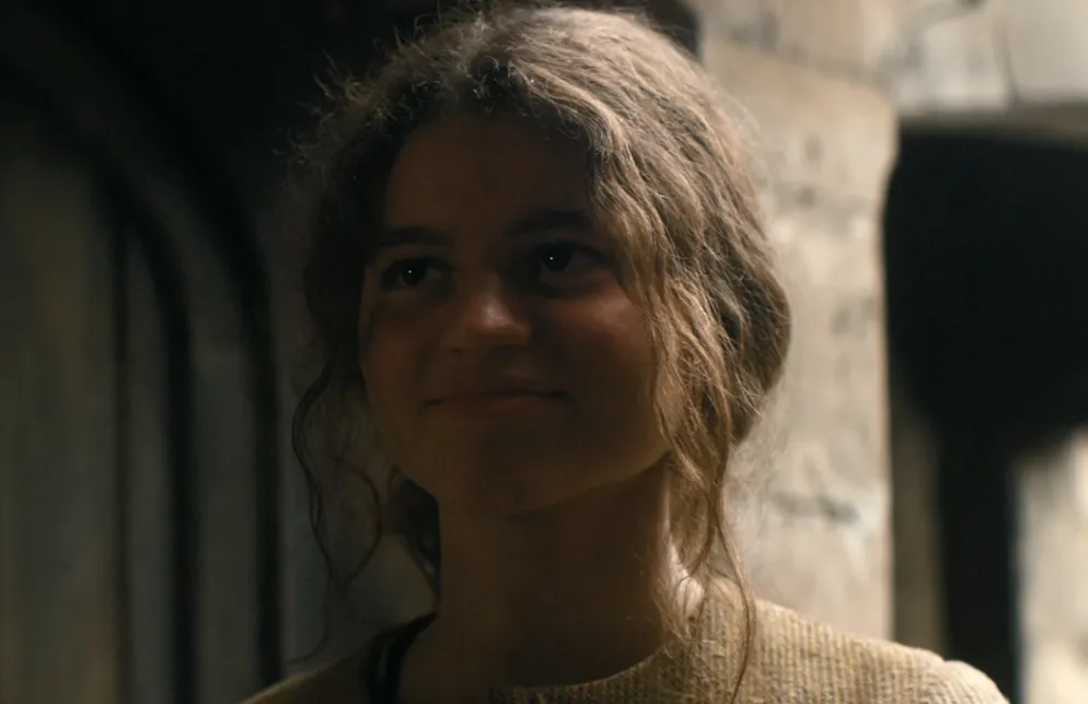 『ワンス・アポン・アン・アサシン』キャスト|リリ・ローズ・カルリエ・タブリー(ペルラ役)