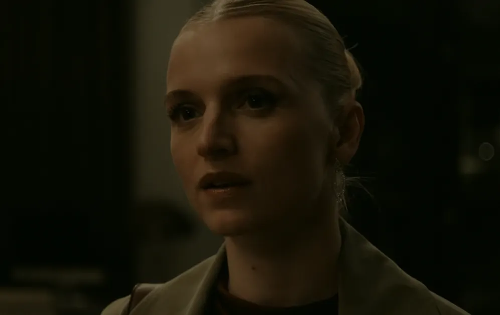 『FAKE/身分偽装』キャスト｜クララ・デッサウ(ティア・リンド役)