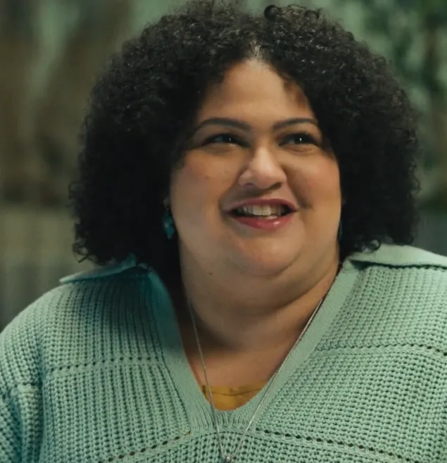 『ザ・チェア・カンパニー』キャスト｜グロ・タバレス(ジェイミー役)