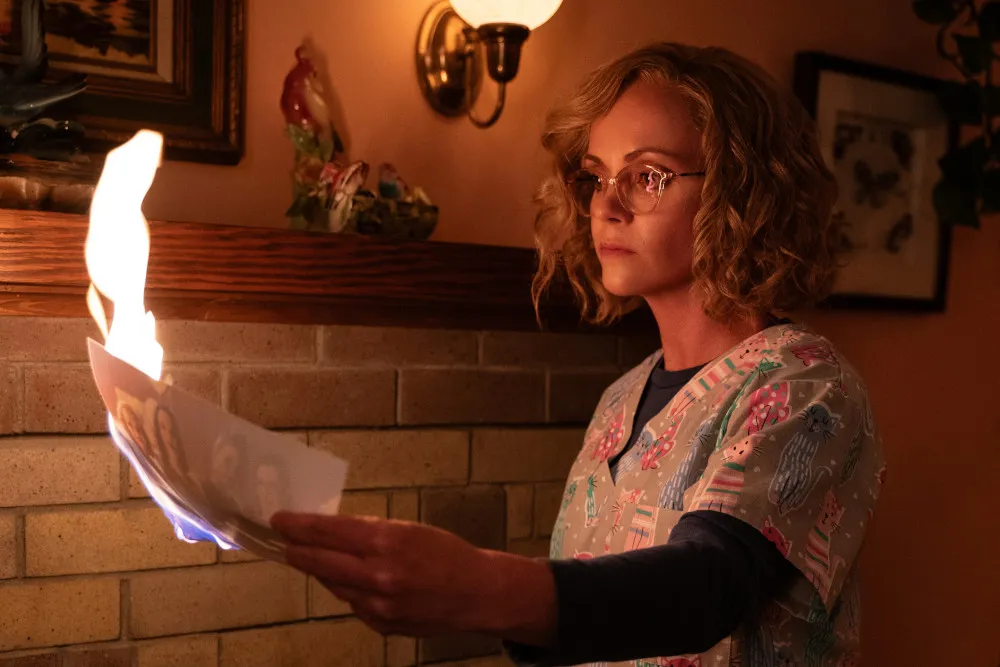 『イエロージャケッツ』シーズン3｜クリスティーナ・リッチ(ミスティ役)