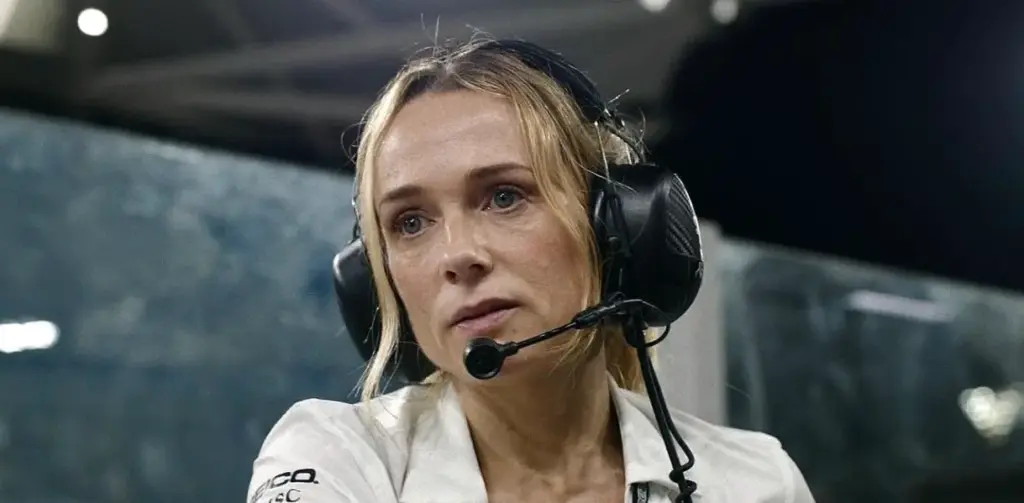 F1 ザ・ムービー(F1：THE MOVIE)キャスト｜ケリー・コンドン(ケイト・マッケンナ役)