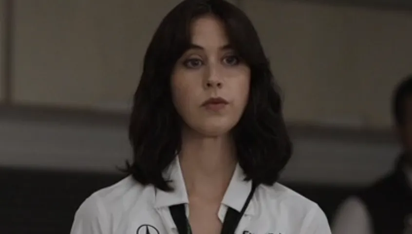 F1 ザ・ムービー(F1：THE MOVIE)キャスト｜リズ・キングスマン(リスベット・バンプトン役)