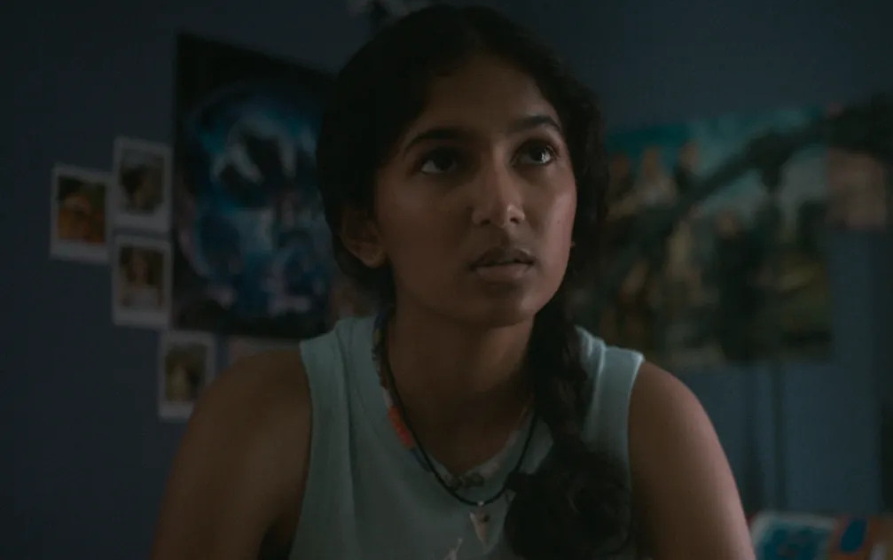 『グレイシー、グレイシー、一緒に遊ぼう?』キャスト|サイエシャ・スンダラリンガム(ラフィ・ラジェスワラン役)