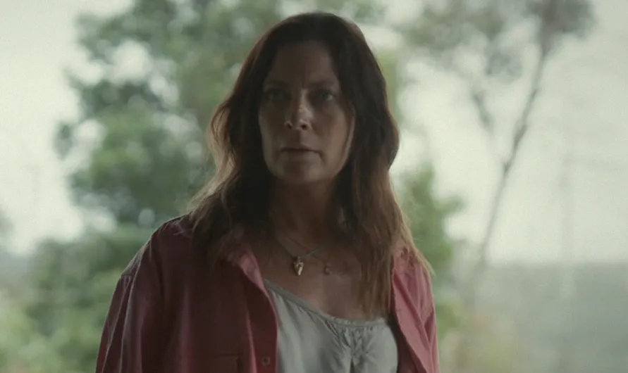 『グレイシー、グレイシー、一緒に遊ぼう?』キャスト|アニー・メイナード(アニータ役)