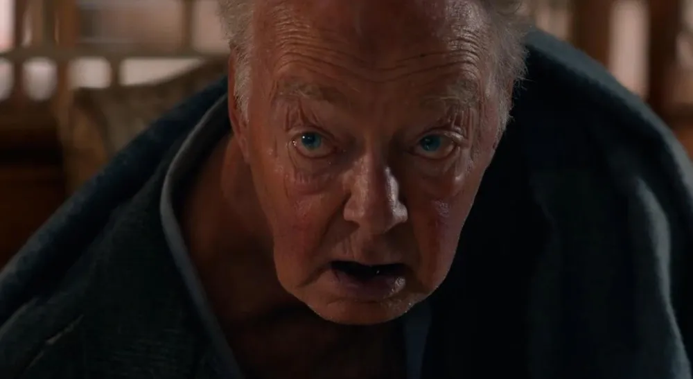 映画『サブスタンス』キャスト｜クリスチャン・エリクソン(ダイナーの男役)