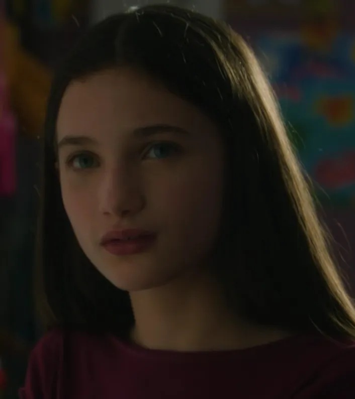 Prime Videoオリジナルドラマ『56日間』キャスト｜エラ・ビクトリア(子供の頃のシアラ役)