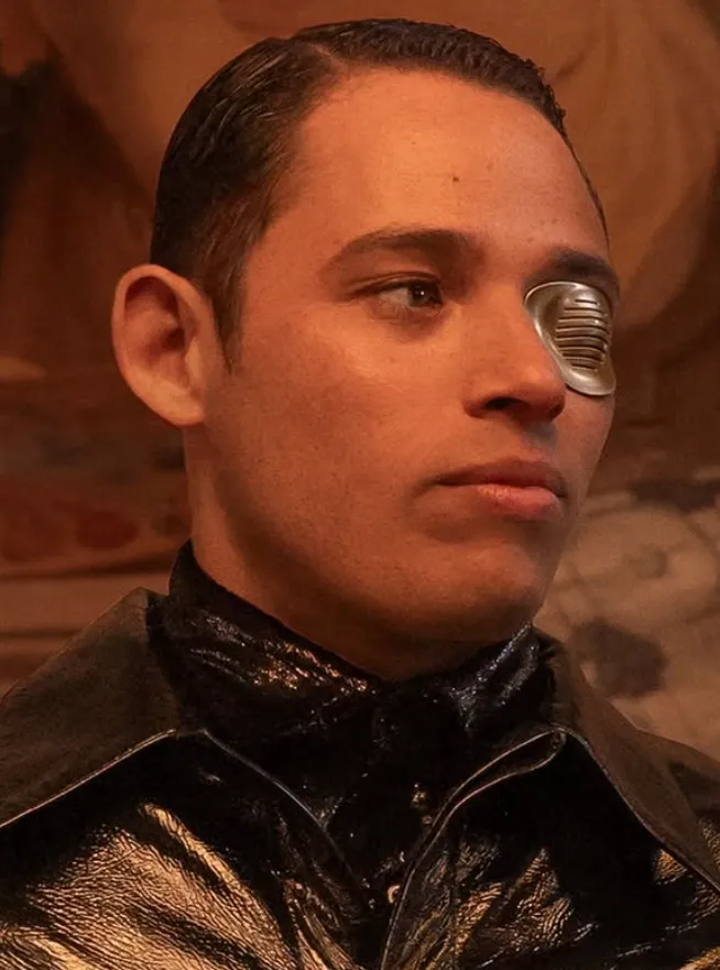 『ザ・ビューティー 美の代償』キャスト｜アンソニー・ラモス(ザ・アサシン役)