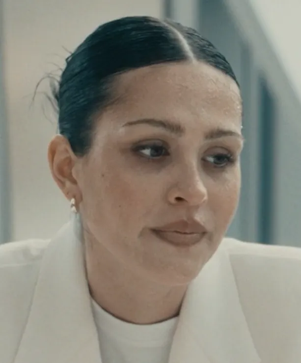 『ザ・ビューティー 美の代償』キャスト｜アメリア・グレイ・ハムリン(ハーパー・ローズ役)