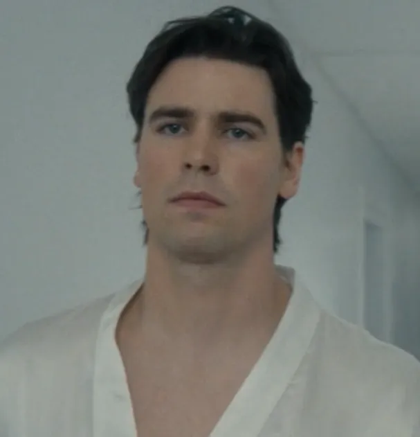 『ザ・ビューティー 美の代償』キャスト｜パトリック・ルイス(変身後のマイヤー・ウィリアムズ役)