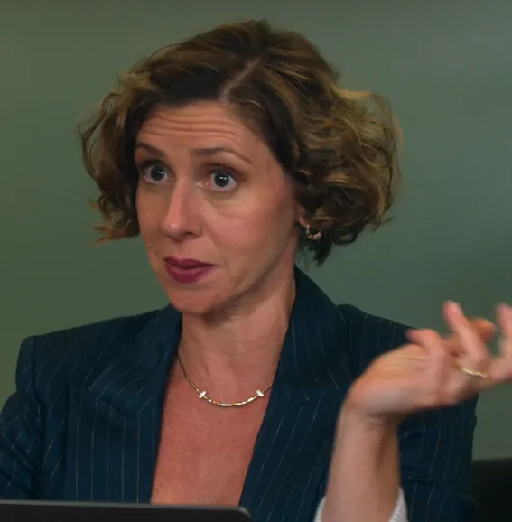 Netflix『ウラジミールキャスト｜ミリアム・シルバーマン(フローレンス役)