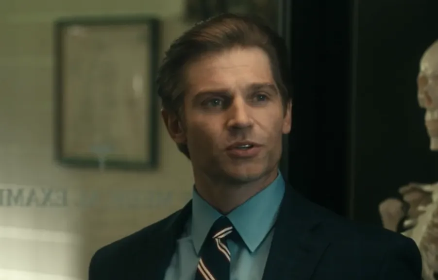 Prime Videoオリジナルドラマ『スカーペッタ』キャスト|マイク・ヴォーゲル(ビル・ボルツ役)