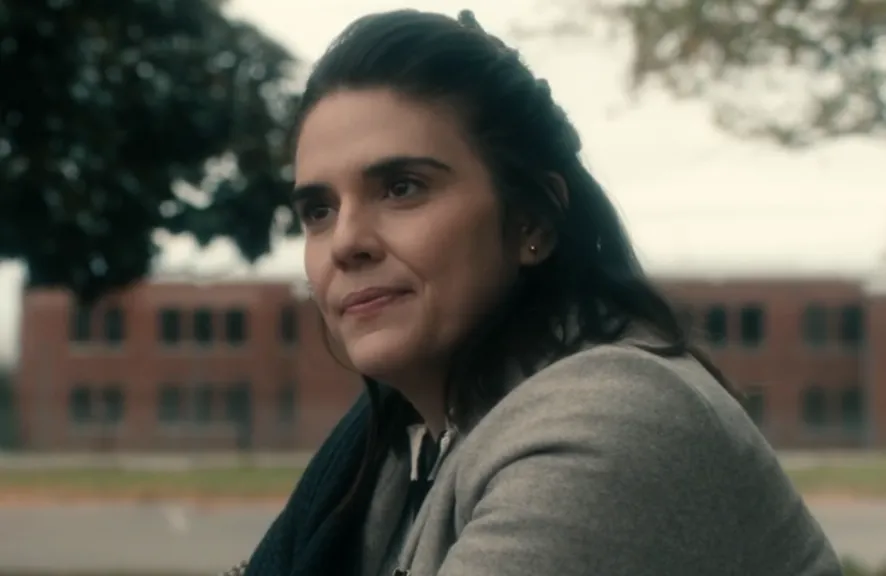 Prime Videoオリジナルドラマ『スカーペッタ』キャスト|アシュリー・シェルトン(デビー・カミンスキー役)