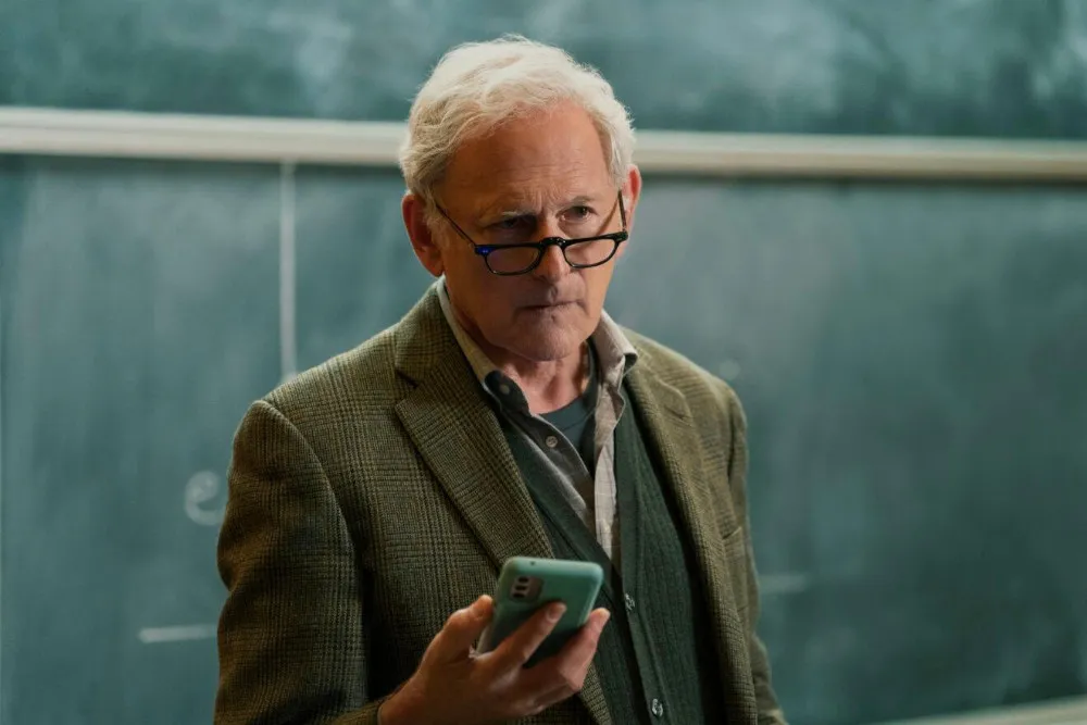 Apple TVオリジナルドラマ『彼が残した、最後の言葉』キャスト|ヴィクター・ガーバー(トビアス・クックマン役)