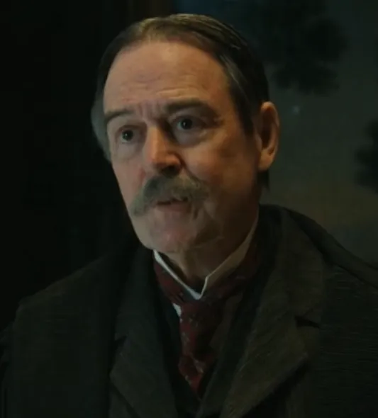 ヤング シャーロック~オックスフォード事件簿』キャスト|ポール・アントニー=バーバー(トンプソン教授役)