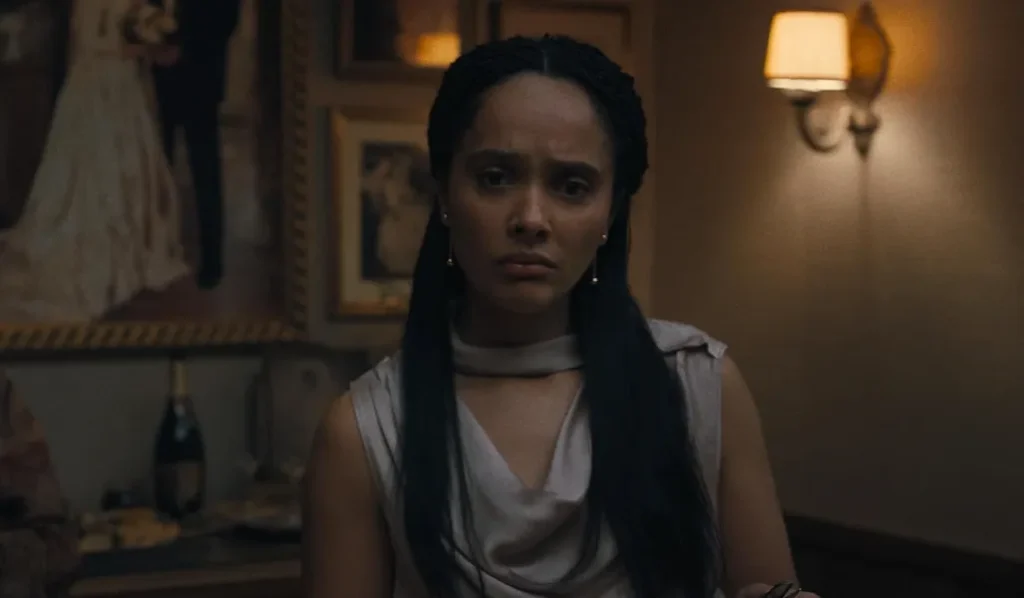 Netflix『なにかが、起きる』キャスト｜カーラ・クローム(ネル役)