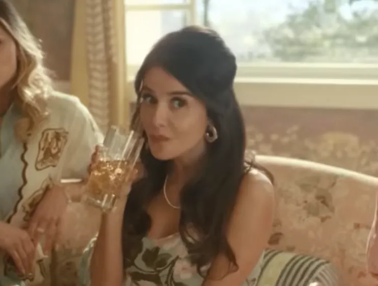 『BEEF／ビーフ シーズン2』 キャスト｜ミカエラ・フーヴァー(エヴァ役)