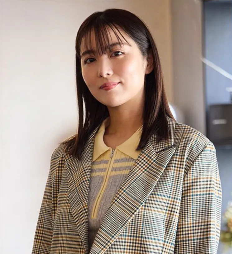 憧れの作家は人間じゃありませんでした「キャスト」石川恋(高嶋レム役)