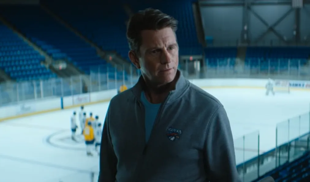 Prime Video『オフキャンパス』キャスト｜チャド・ウィレット(ジェンセンコーチ役)