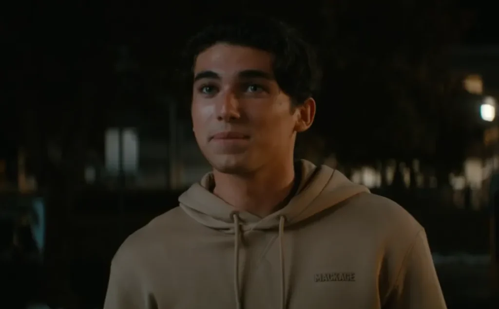Prime Video『オフキャンパス』キャスト｜チャーリー・エバンス(ハンター・ダヴェンポート役)