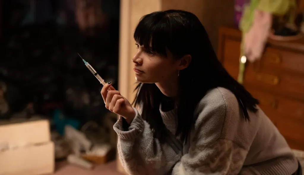 Disney+『フューリアス：奪う女と追う女』ローラ・ペティクルー(キャサリン役)